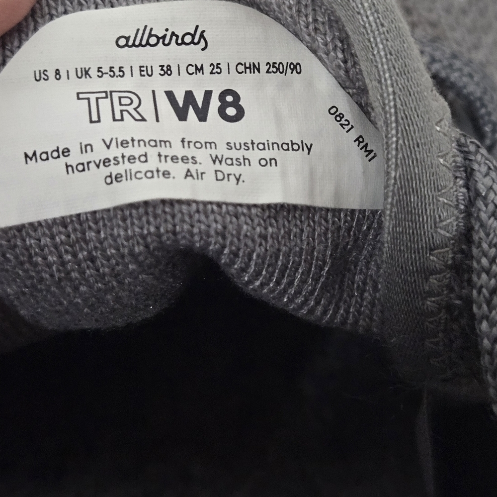 Allbirds Wool Runners Gray Sneakers 8 - Picture 6 of 8
